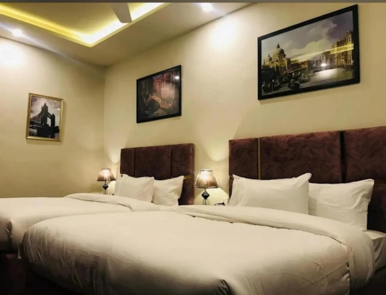 Holiday In Islamabad Extérieur photo