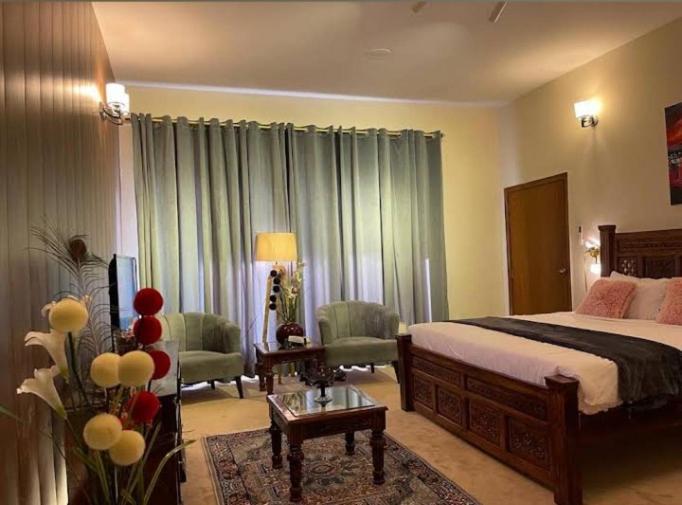 Holiday In Islamabad Extérieur photo